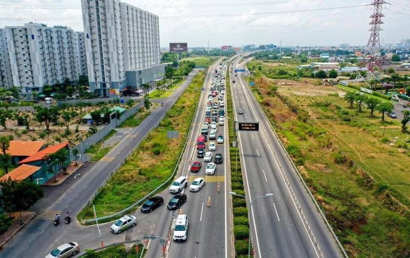 Vùng Đông Nam Bộ: Xây dựng các tuyến cao tốc đang hết sức cấp bách