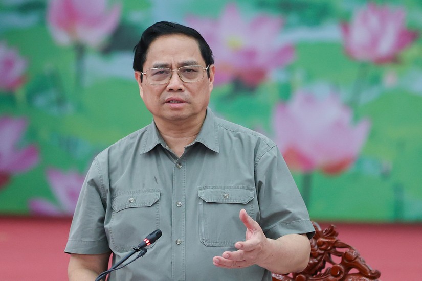 Thủ tướng Phạm Minh Chính yêu cầu làm bằng được 544 km cao tốc miền Tây, thay đổi hệ thống giao thông đồng bằng sông Cửu Long. Ảnh: VGP
