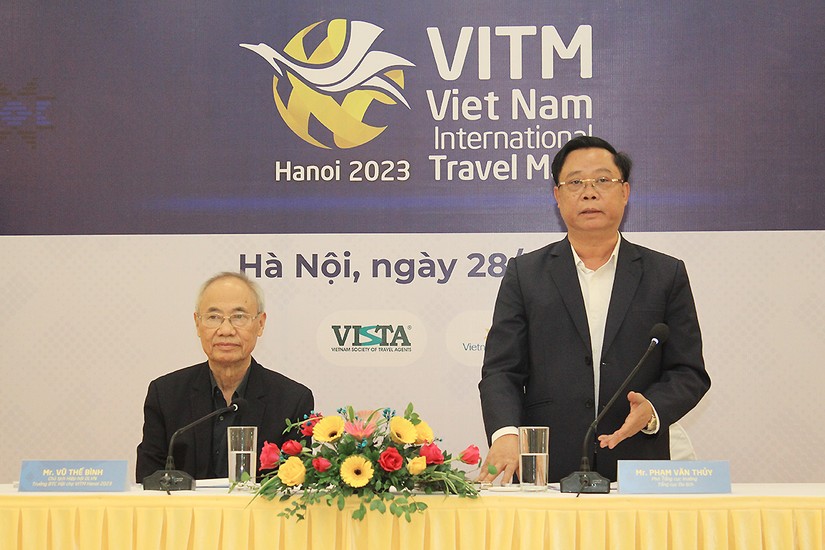 Phó Tổng cục trưởng Phạm Văn Thủy phát biểu tại buổi họp báo. Ảnh: Tổng cục du lịch