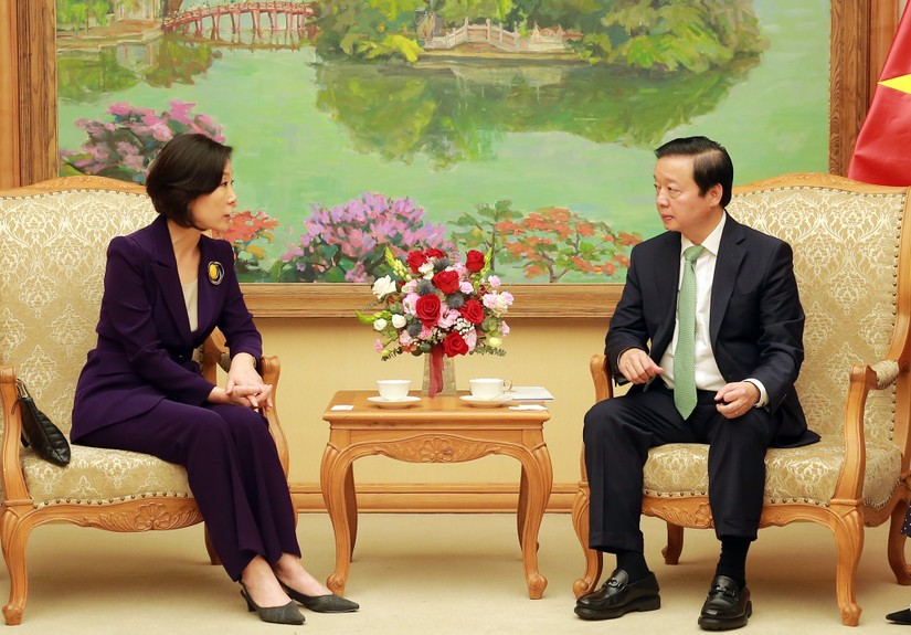 Phó Thủ tướng Trần Hồng Hà tiếp Đại sứ Hàn Quốc tại Việt Nam. Ảnh: VGP
