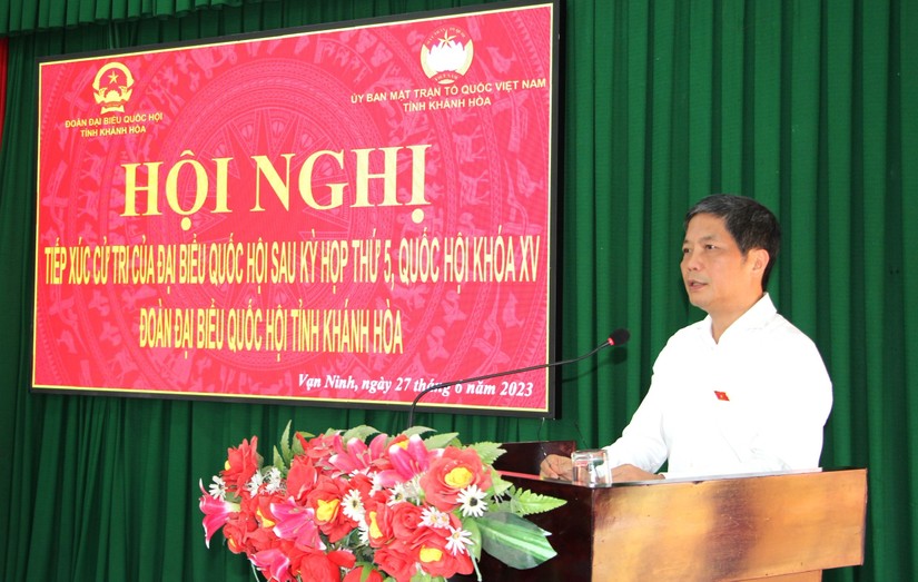 Trưởng Ban Kinh tế Trung ương Trần Tuấn Anh tại buổi tiếp xúc cử tri huyện Vạn Ninh và Thị xã Ninh Hòa, tỉnh Khánh Hòa.