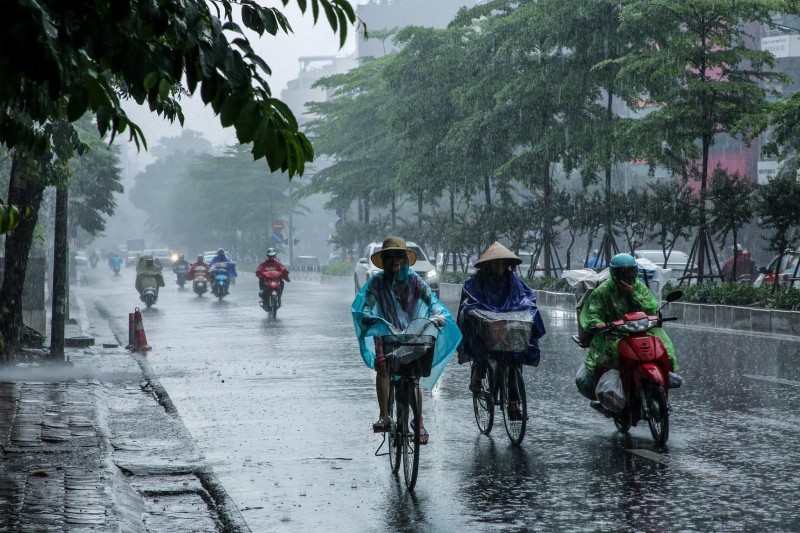 Đêm nay Bắc Bộ và Thanh Hóa có mưa lớn