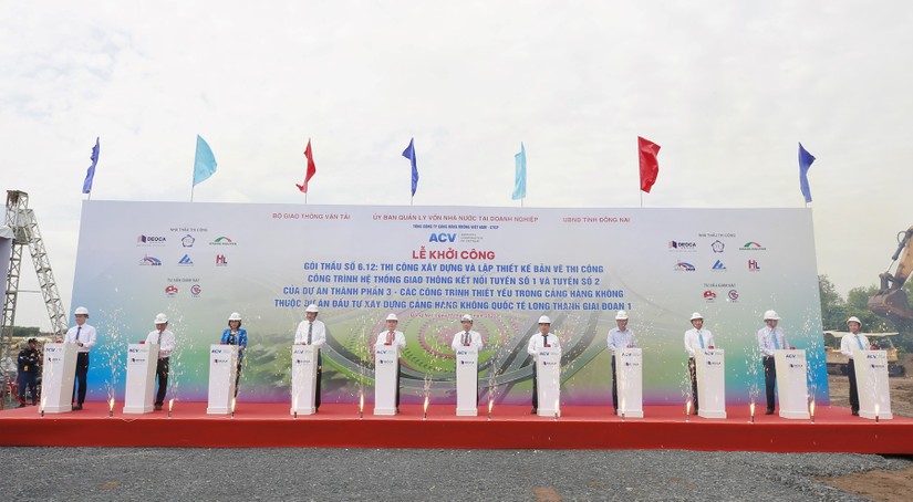  Lễ khởi công 2 tuyến đường kết nối sân bay Long Thành. Ảnh: ACV