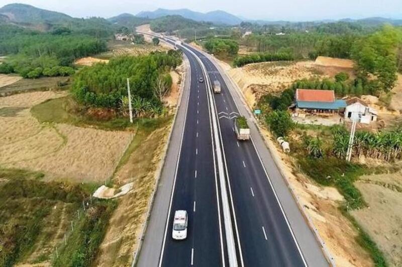 Hơn 9.400 tỷ đồng nâng cấp 3 tuyến quốc lộ kết nối với Lào, Trung Quốc