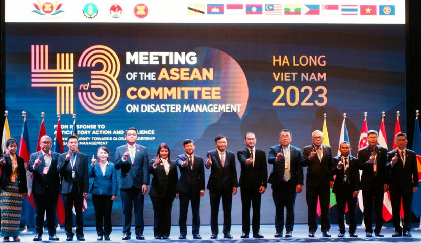 Đại biểu các nước ASEAN tham dự Hội nghị Thường niên lần thứ 43 của Ủy ban ASEAN về Quản lý Thiên tai. Ảnh: Báo Nông nghiệp.