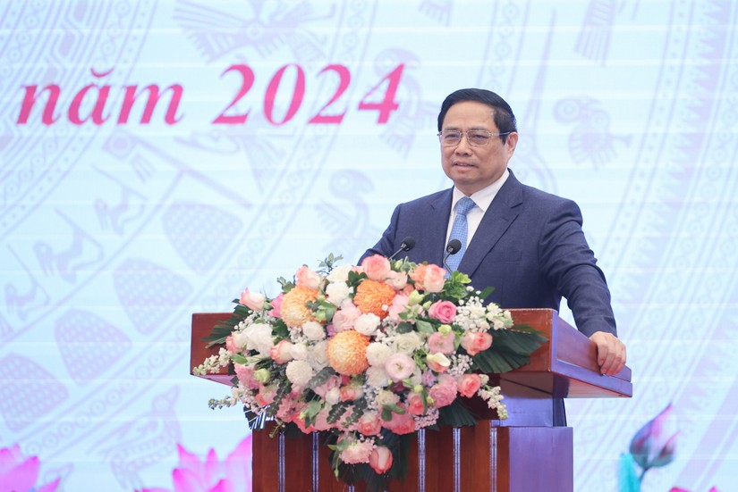 Thủ tướng Chính phủ Phạm Minh Chính tại Hội nghị tổng kết công tác năm 2023, triển khai nhiệm vụ năm 2024. Ảnh: VGP.