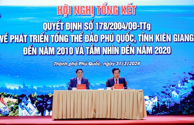Thủ tướng Phạm Minh Chính dự Hội nghị tổng kết Quyết định 178/2004/QĐ-TTg về phát triển tổng thể đảo Phú Quốc đến năm 2010 và tầm nhìn đến năm 2020. Ảnh: VGP.