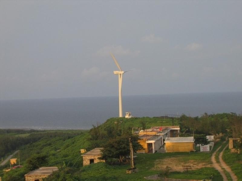 Dự án điện gió tại đảo Bạch Long Vĩ đã hoàn thành lắp đặt và sẽ vận hành chính thức trong tháng 12