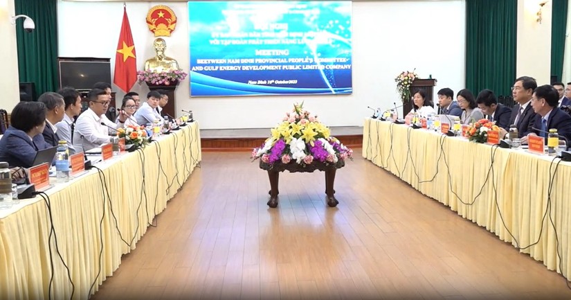 Công ty TNHH Phát triển Năng lượng Gulf Việt Nam làm việc với lãnh đạo tỉnh Nam Định