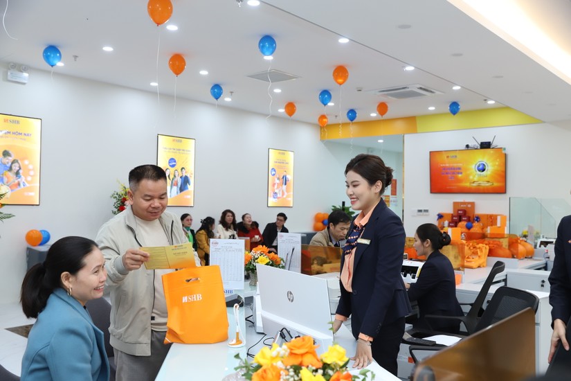 SHB khai trương 2 chi nhánh mới tại Bắc Giang và Phú Thọ.