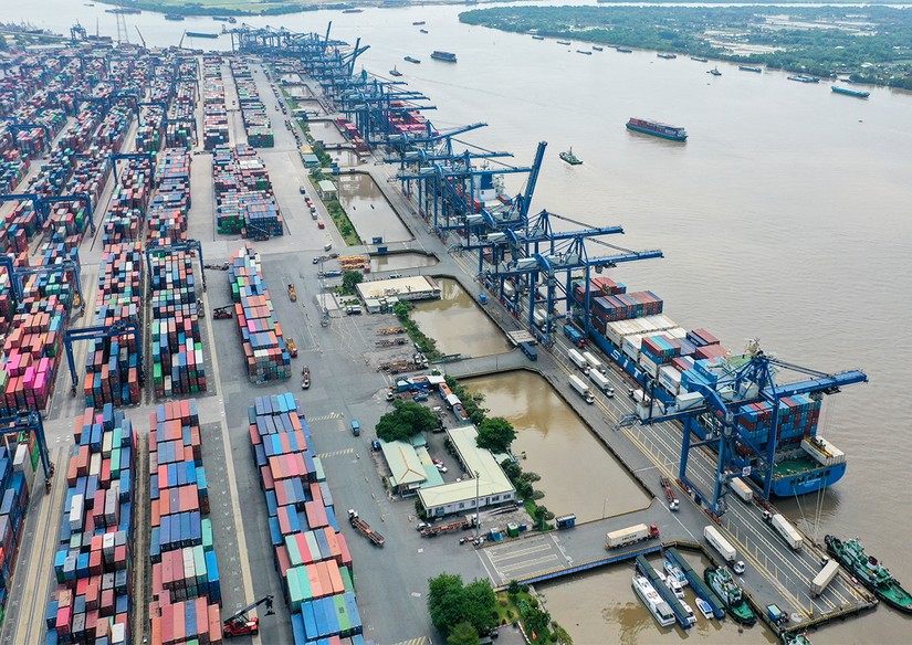 TP HCM áp dụng thử nghiệm thu phí tại cảng biển 