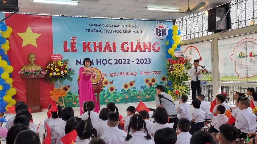 Lễ khai giảng tại trường Tiểu học Bình Minh trên địa bàn Hà Nội. Ảnh: Anh Thư