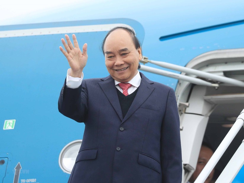 Chủ tịch nước Nguyễn Xuân Phúc lên đường thăm cấp Nhà nước tới nước Cộng hòa Indonesia. Ảnh: TTXVN