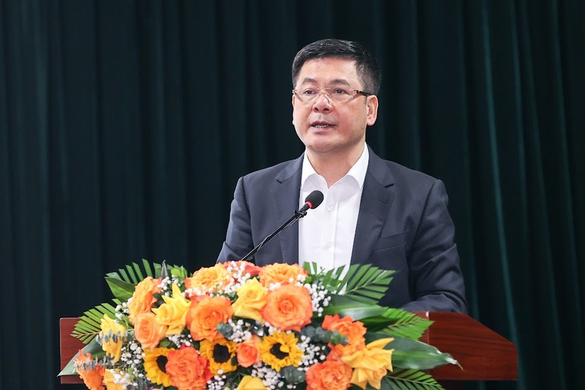 Bộ trưởng Công Thương Nguyễn Hồng Diên phát biểu tại Hội nghị. Ảnh: VGP
