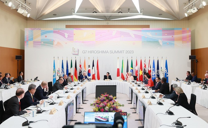 Phiên họp "Nỗ lực chung vì một hành tinh bền vững", trong khuôn khổ Hội nghị Thượng đỉnh G7 mở rộng. Ảnh: VGP