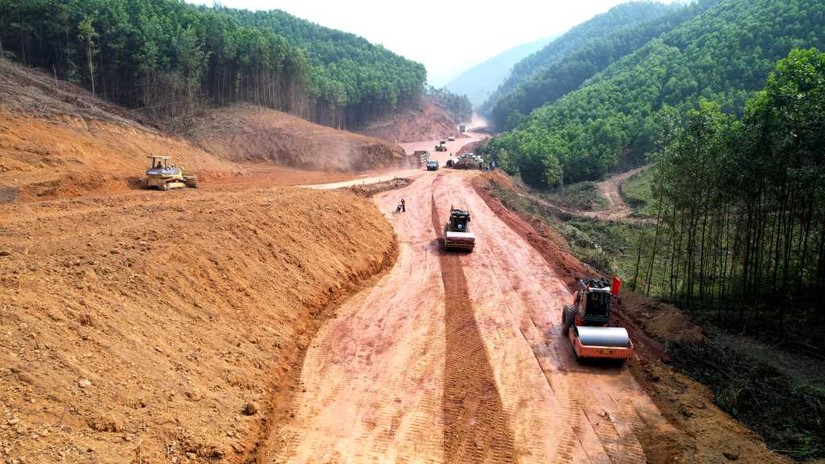 Dự án cải tạo, nâng cấp đường tỉnh 342, đoạn thuộc địa phận thành phố Hạ Long, với tổng kinh phí 3.695 tỷ đồng. Ảnh: Cổng thông tin điện tử tỉnh Quảng Ninh