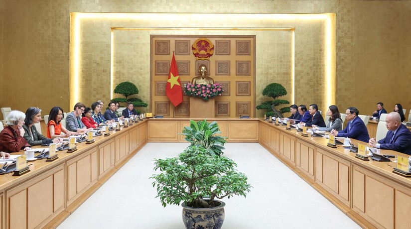 Thủ tướng Phạm Minh Chính tiếp bà Pauline Tamesis, Điều phối viên thường trú Liên Hợp Quốc và Trưởng đại diện 13 tổ chức của Liên Hợp Quốc tại Việt Nam. Ảnh: VGP