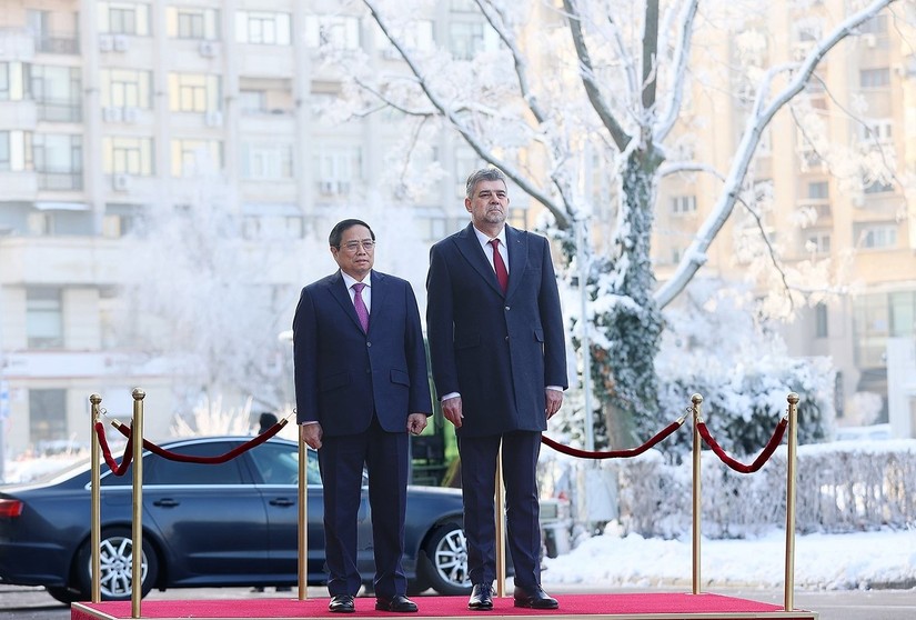 Thủ tướng Romania chủ trì lễ đón chính thức Thủ tướng Phạm Minh Chính