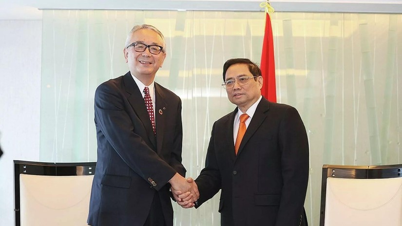 Tập đoàn Hitachi (Nhật Bản) mong muốn được tham gia đầu tư xây dựng tuyến đường sắt Việt Nam. Ảnh: TTXVN