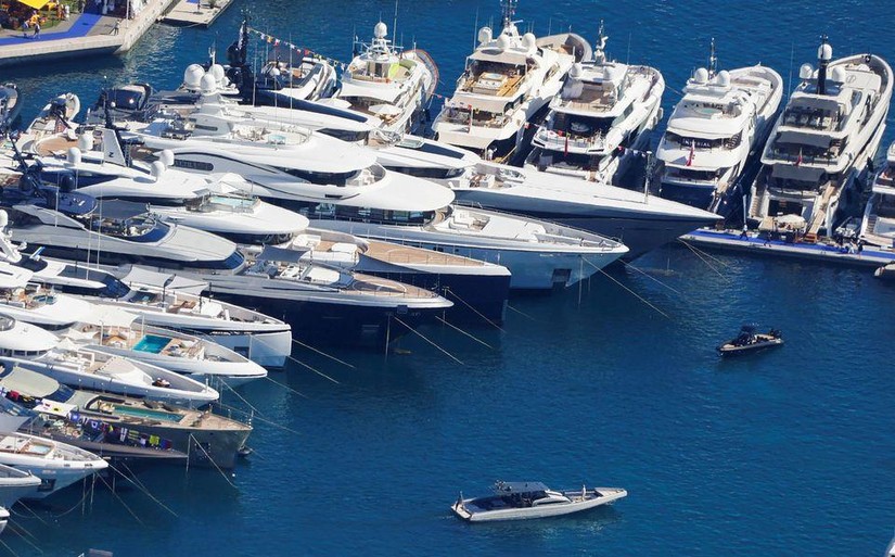 Những chiếc du thuyền sang trọng tại Monaco Yacht Show, một trong những triển lãm du thuyền uy tín nhất trên thế giới, diễn ra ngày 22/9. Ảnh: Reuters