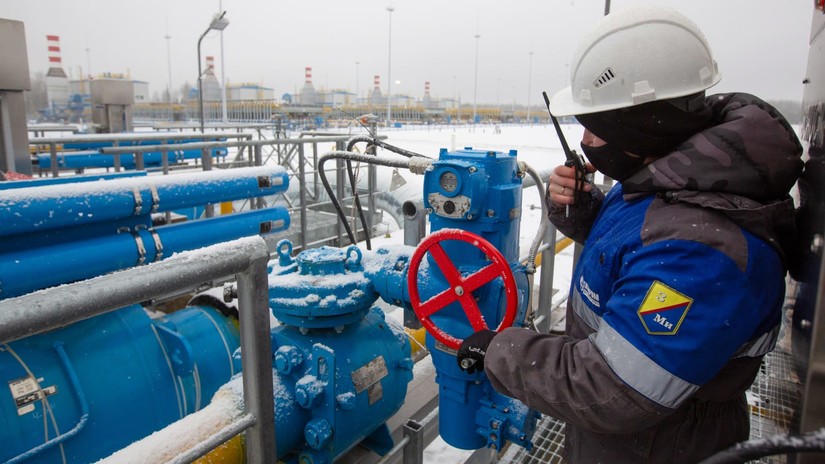 Giá dầu tăng cao, căng thẳng Nga - Ukraine và lo ngại nguồn dầu nhập khẩu đứt đoạn khiến châu Âu phải tìm biện pháp dự phòng. Ảnh: CNBC
