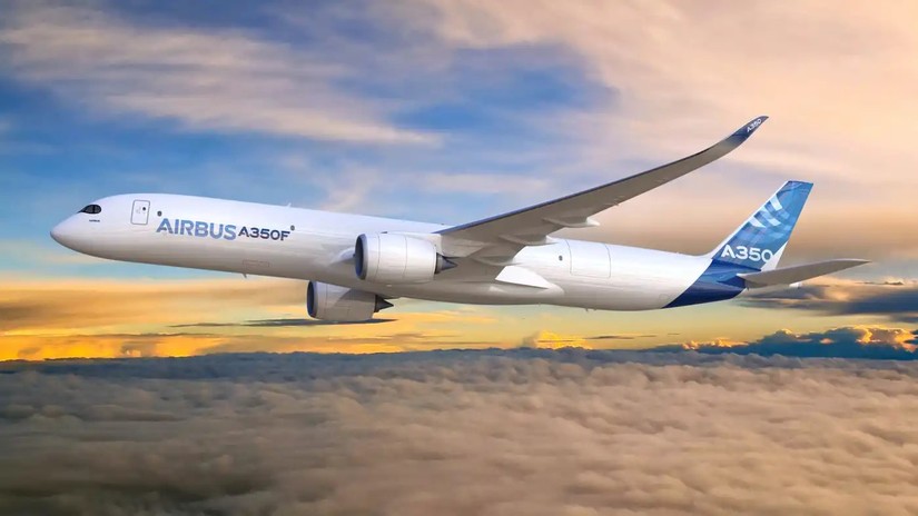 Mẫu máy bay Airbus A350F được Airbus ra mắt tại Triển lãm Hàng không Singapore Airshow 2022. Ảnh: Airbus