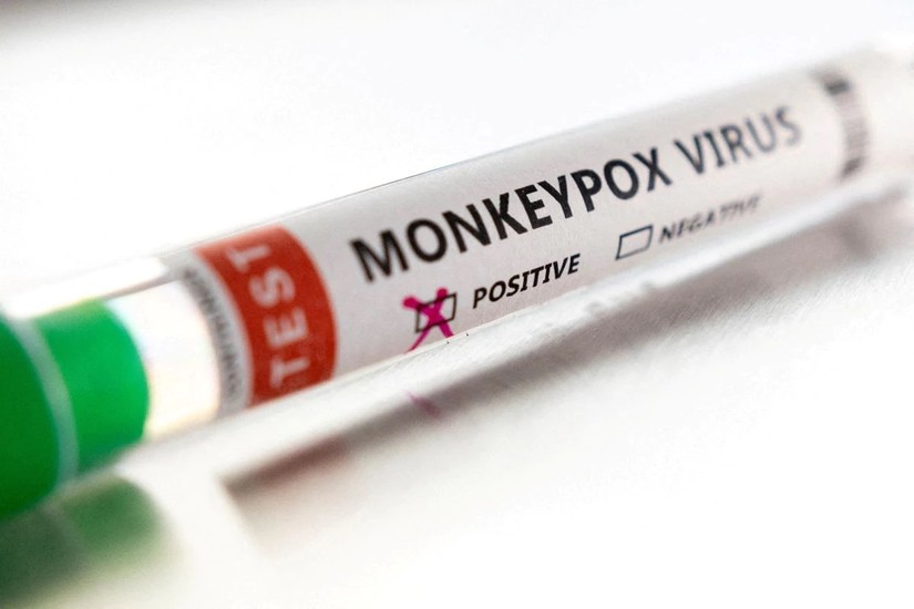 Singapore và Hàn Quốc cùng ghi nhận các ca mắc đậu mùa khỉ nhập cảnh đầu tiên. Ảnh: Reuters