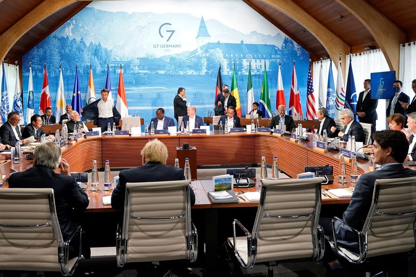 Các lãnh đạo G7 tại khách sạn Schloss Elmau ở Elmau, Đức, ngày 27/6. Ảnh: Reuters