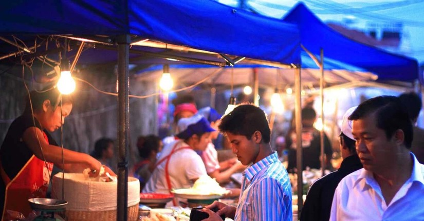 Lạm phát trong tháng 6/2022 tại Lào đã tăng 23,6%. Ảnh: Laotian Times