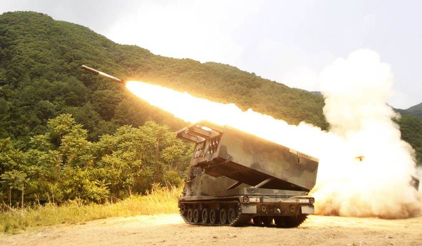 Hệ thống pháo phản lực cơ động cao M142 (HIMARS). Ảnh: AFP
