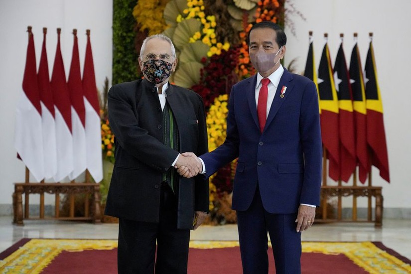 Tổng thống Timor Leste Ramos-Horta và Tổng thống Indonesia Joko Widodo. Ảnh: Reuters