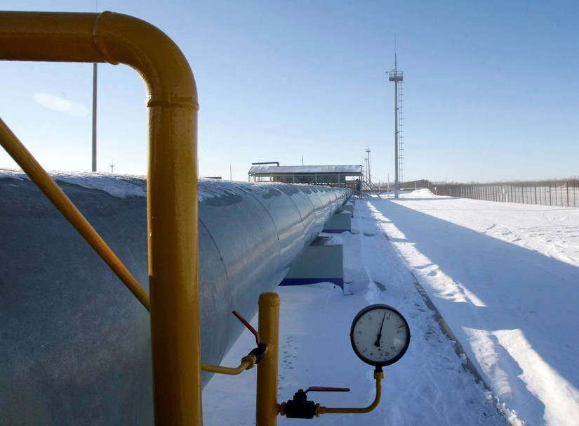 Một đường ống khí đốt tại trạm bơm Sudzha của Tập đoàn Gazprom. Ảnh: Reuters