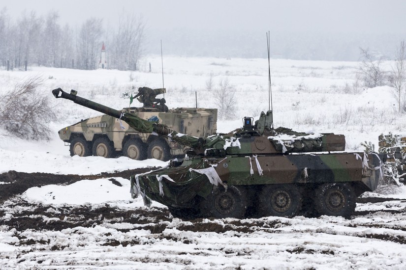 Pháp đồng ý chuyển giao xe tăng AMX-10 RC và loạt vũ khí khác tới Ukraine. Ảnh: Getty Images