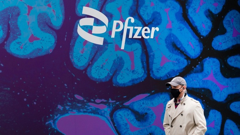 Pfizer đạt doanh thu kỷ lục 100,3 tỷ USD trong năm 2022. Ảnh: AP