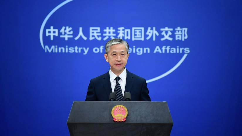 Người phát ngôn Bộ Ngoại giao Trung Quốc Uông Văn Bân. Ảnh: Reuters