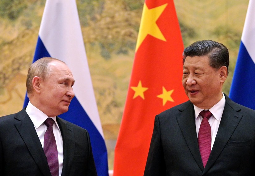 Tổng thống Vladimir Putin gặp Chủ tịch Trung Quốc Tập Cận Bình tại Bắc Kinh, ngày 4/2/2022. Ảnh: Sputnik