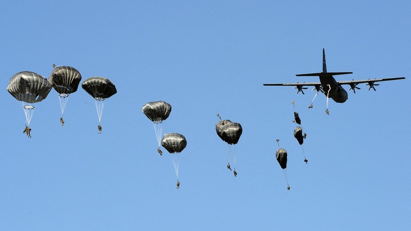 Lính nhảy dù Mỹ trong cuộc tập trận của NATO ở Ba Lan, năm 2016. Ảnh: AFP