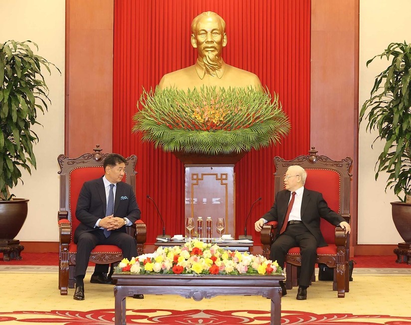Tổng Bí thư Nguyễn Phú Trọng tiếp Tổng thống Mông Cổ Ukhnaagiin Khurelsukh. Ảnh: TTXVN