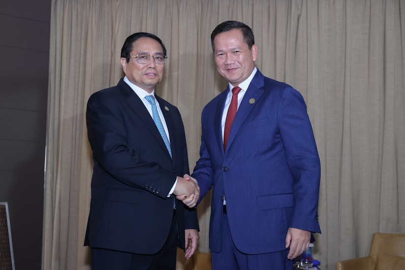Thủ tướng Chính phủ Phạm Minh Chính gặp Thủ tướng Campuchia Hun Manet. Ảnh: VGP