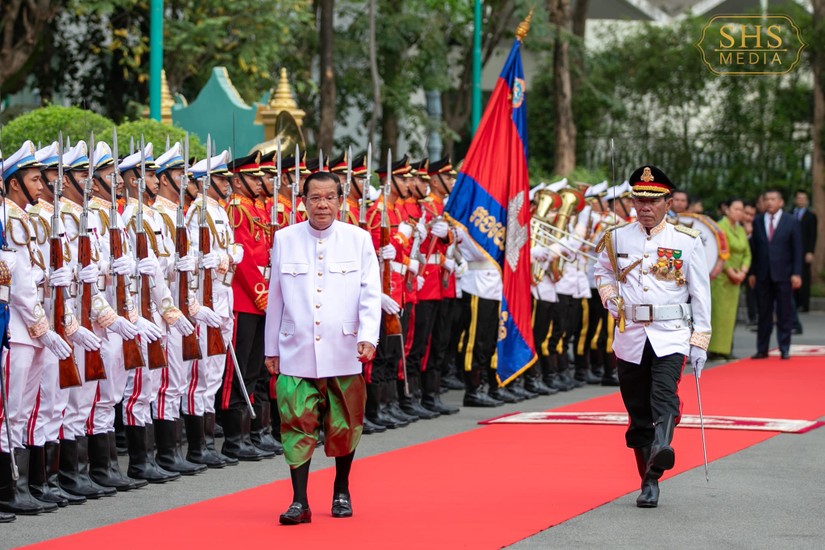 Chủ tịch Thượng viện Campuchia Hun Sen, ngày 3/4. Ảnh: Facebook/Samdech Hun Sen of Cambodia
