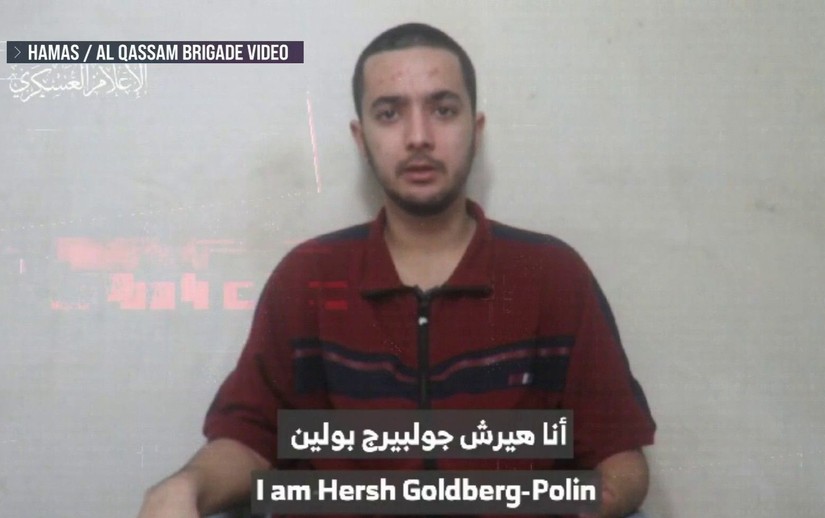 Công dân Mỹ gốc Israel Hersh Goldberg-Polin trong video do Hamas công bố ngày 24/4.