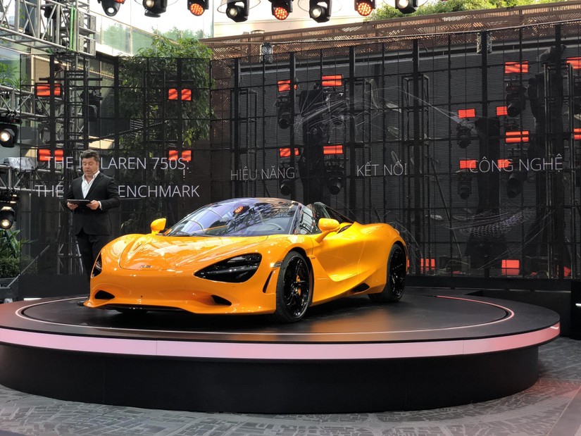 Chính thức ra mắt siêu xe McLaren 750S tại Việt Nam
