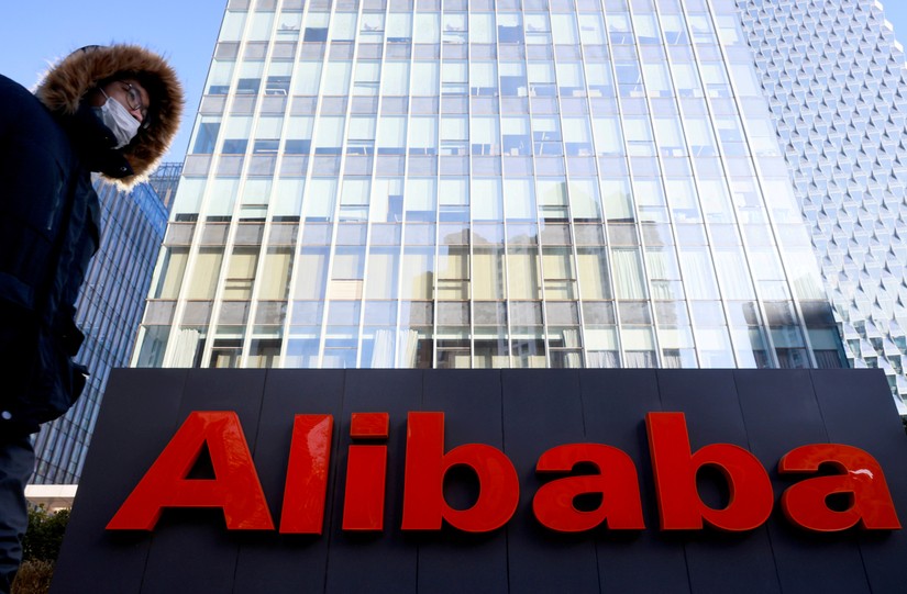 Các hãng công nghệ Trung Quốc, bao gồm Alibaba, chứng kiến sự sụt giảm mạnh trong quý II, ảnh hưởng bởi chính sách 'zero-Covid'. Ảnh: Theo Reuters. 