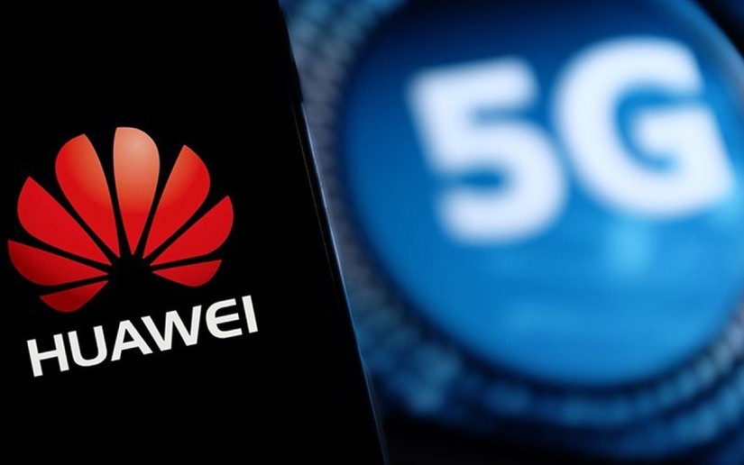 Mỹ tìm cách cấm Huawei sử dụng dịch vụ ngân hàng tại Mỹ. 