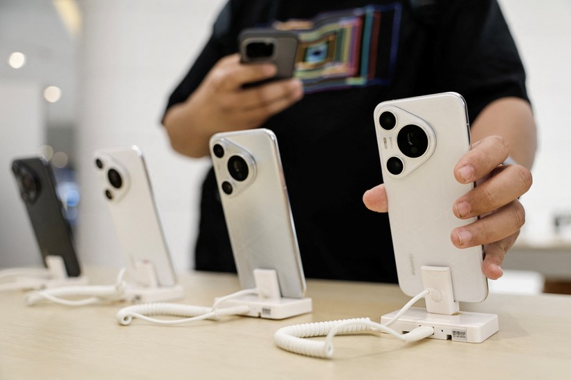 Huawei ra mắt smartphone mới 'tranh' thị phần với Apple
