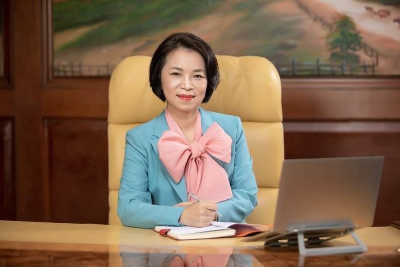 Bà Phạm Thu Hương lần đầu xuất hiện trước truyền thông.