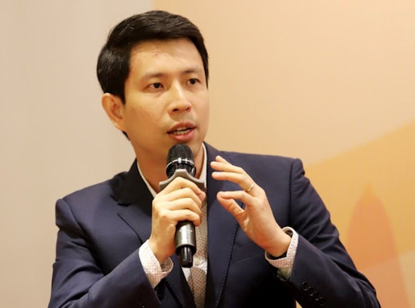 Chuyên gia tài chính Phan Lê Thành Long.