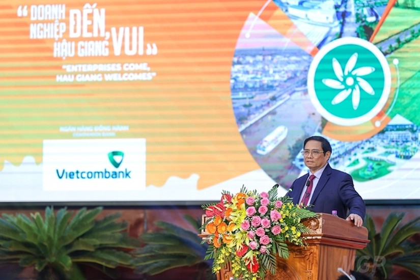 Thủ tướng Phạm Minh Chính phát biểu tại Hội nghị xúc tiến đầu tư tỉnh Hậu Giang. Ảnh: VGP