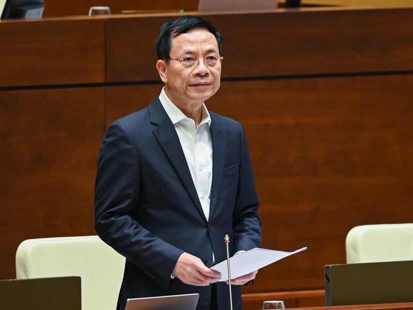 Bộ trưởng Thông tin và Truyền thông Nguyễn Mạnh Hùng. Ảnh: Quochoi