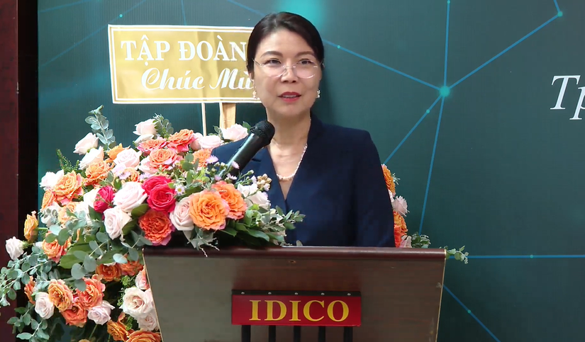 Bà Nguyễn Thị Như Mai - Chủ tịch HĐQT Idico phát biểu khai mạc đại hội. Ảnh: Phạm Ngọc
